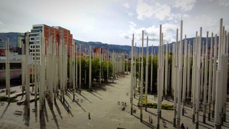 Medellin downtown: History and culture through fun stories - Key Points