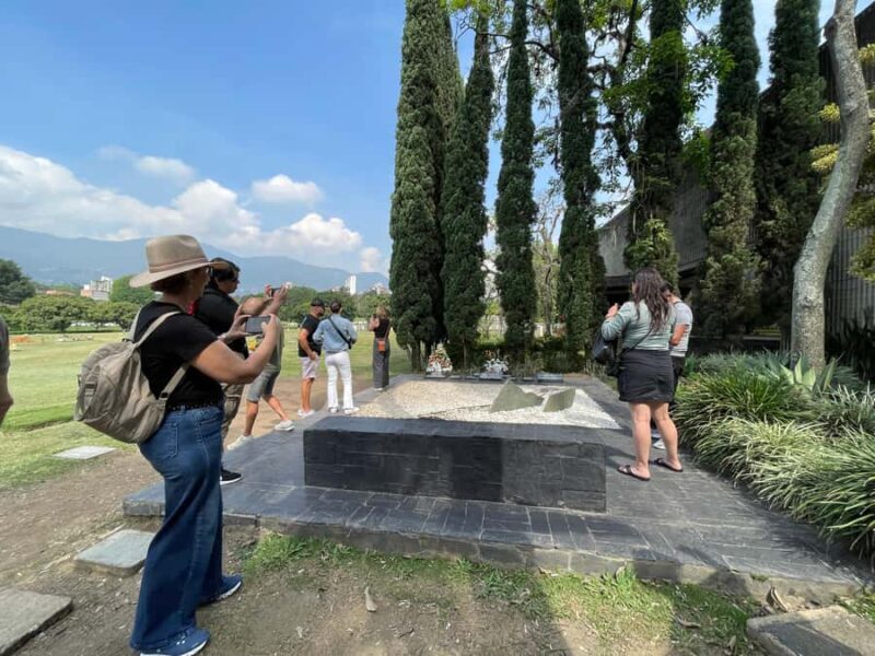 Medellin: Escobar Tour + Comuna 13, Group Tour in Spanish - Key Points