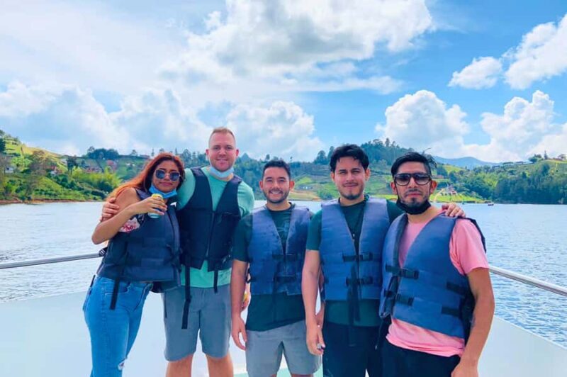 Medellin: Guatape and El Penol Rock Day Trip with Boat Ride - Authentic Experiences and Traveler Perspectives