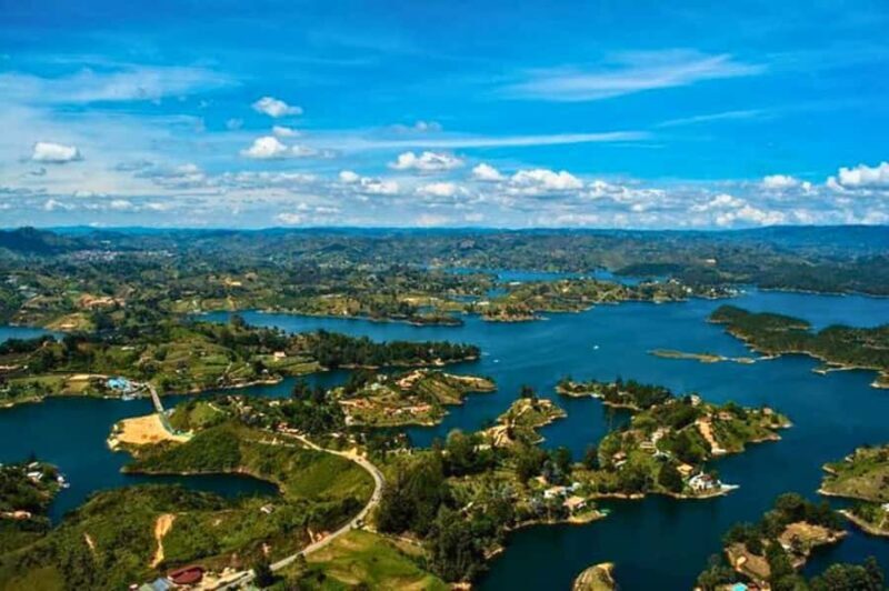 Medellin: Guatape and El Penol Rock Day Trip with Boat Ride - Practical Details and Tips