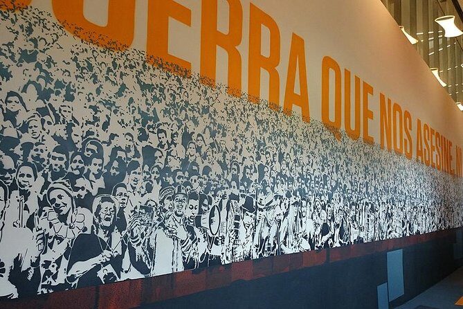 Medellin: Mémoire et Transformation - Une Visite Authentique - Key Points