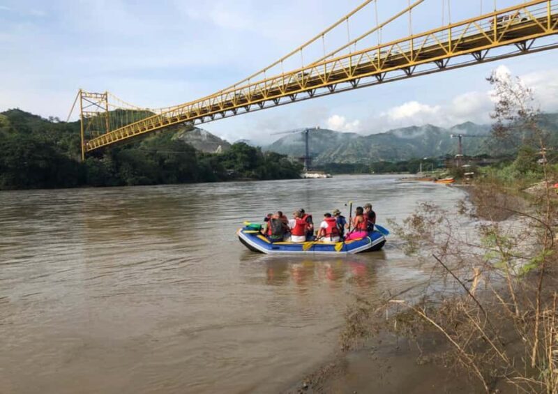 Medellin: Navigate the 2nd-most important river in Colombia - Key Points