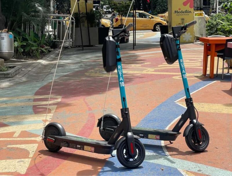 Medellín on Wheels: A Cultural Adventure Through Downtown - Detailed Itinerary Breakdown