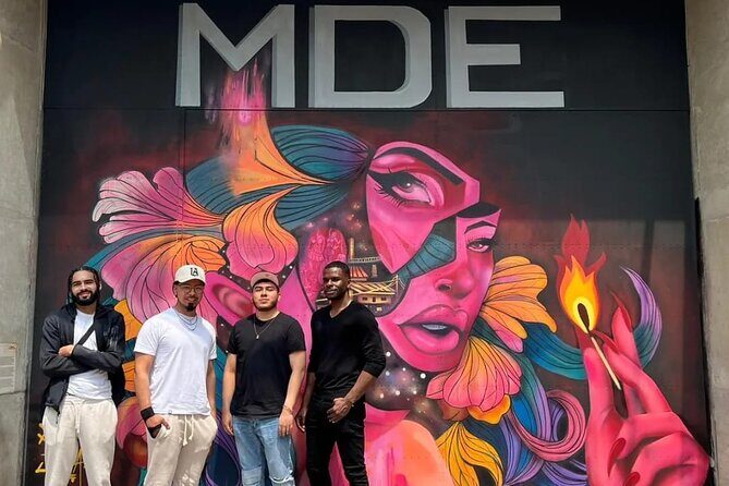 Medellin: private city tour with train and metro cable - Key Points