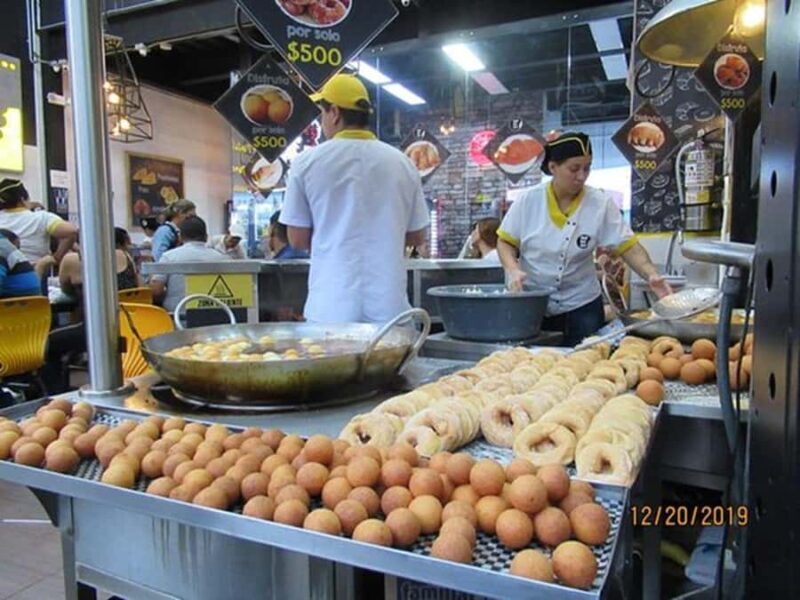 MEDELLÍN: PRIVATE FOOD TOUR WITH THE BEST VIEWPOINTS! - The Experience in Detail: What You Can Expect