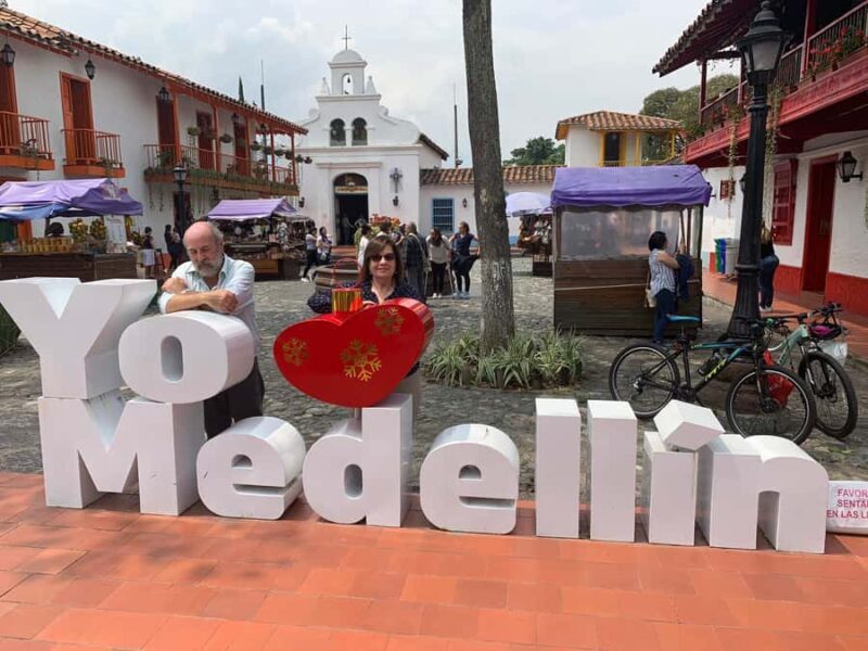 Medellín: Private Pablo Escobar Tour with Cable Car Ride - The Experience: What You Can Expect