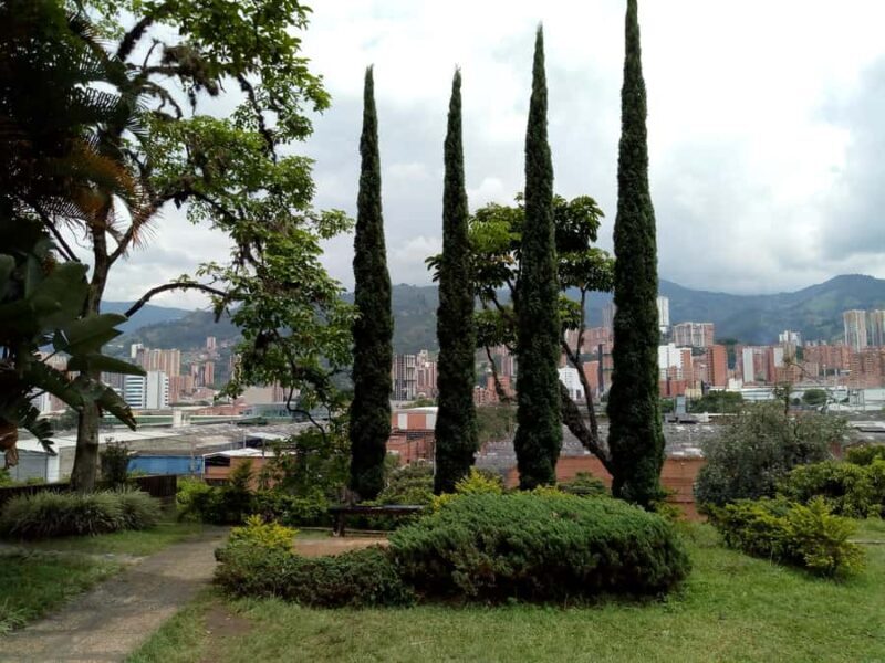 Medellín: Private Pablo Escobar Tour with Cable Car Ride - The Sum Up: Who Will Love This Tour?