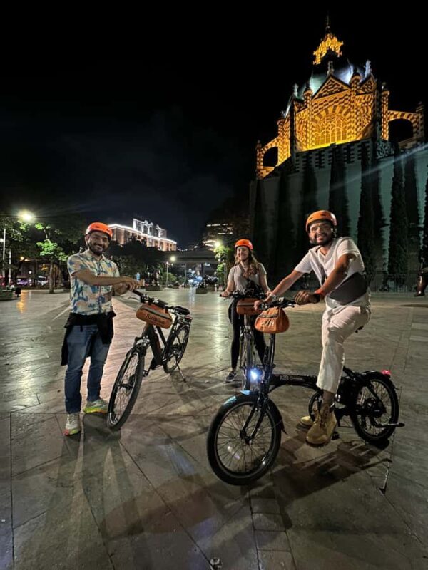 Medellín: Ride an E-Bike Like a Local with Snack Included - Who Will Enjoy This Tour?