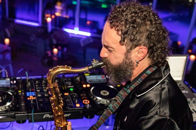 Medellin: Rooftop Bar Crawl with VIP Access & Hidden Clubs - The Whole Experience: Pros & Cons