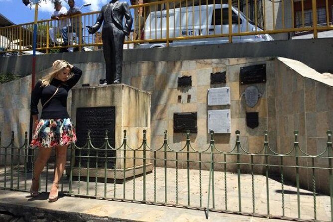 Medellin Tango City Tour - Key Points