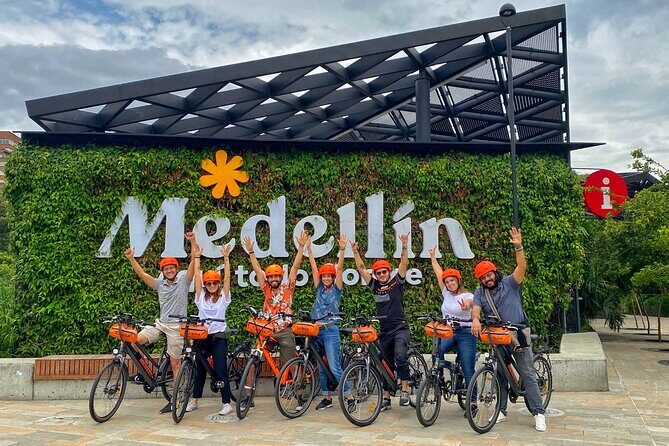 Medellín: The Essential E-bike City Tour with Typical Drink - Key Points