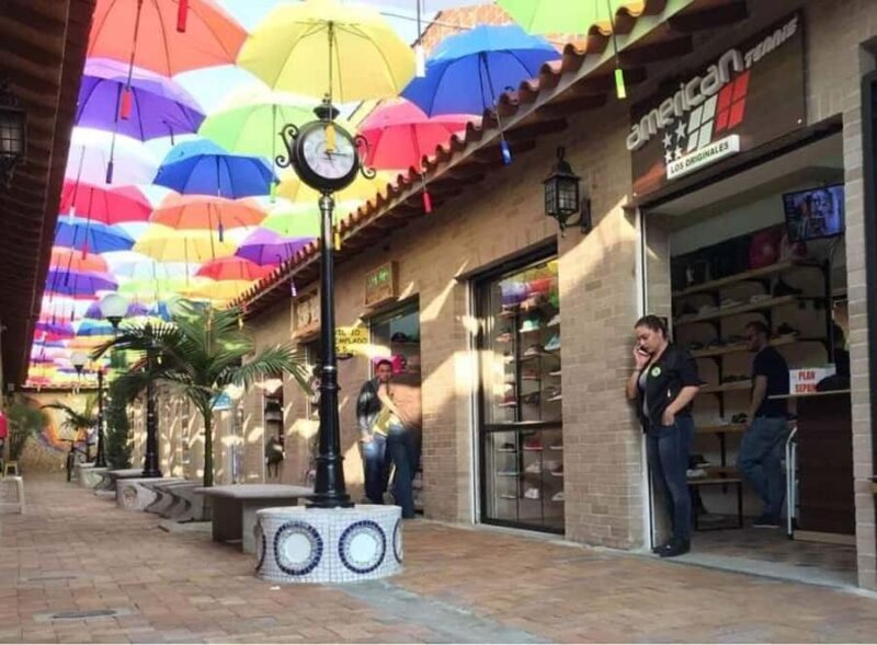 MEDELLIN: TOUR TO EL RETIRO+LA CEJA+SAN ANT PEREIRA+CARMEN VIBORAL + WATERFALLS - What to Expect at Each Stop