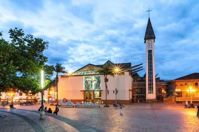 MEDELLIN: TOUR TO EL RETIRO+LA CEJA+SAN ANT PEREIRA+CARMEN VIBORAL + WATERFALLS - FAQ