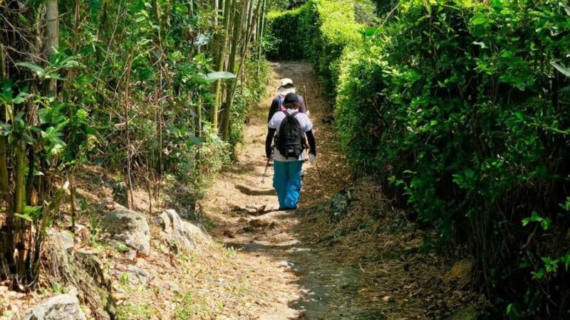 Medellín: Tunel de la Quiebra, Railway & Waterfalls Day Tour - FAQ - Frequently Asked Questions