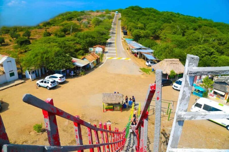 Medical mud volcano with lunch in Cartagena - Key Points