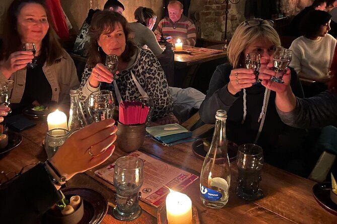 Medieval Experience: Guided Sightseeing and Food Tasting - Who Would Love This Tour?