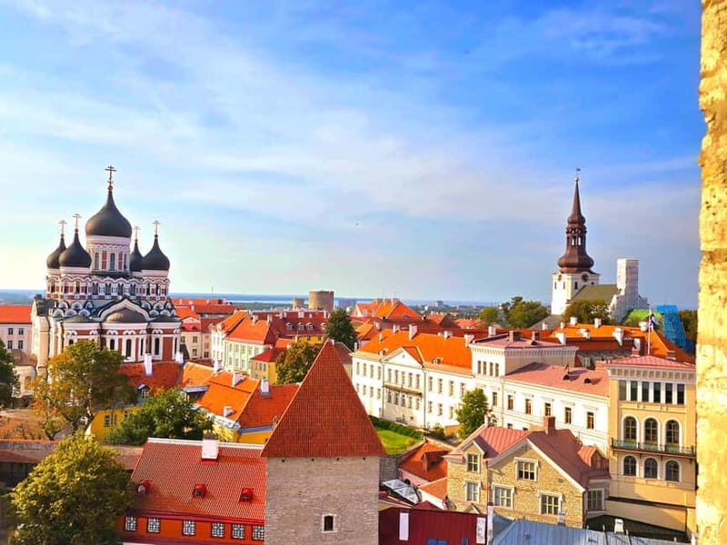 Medieval Tallinn 2-Hour Old Town Walking Tour - A Detailed Look at the Tour Experience
