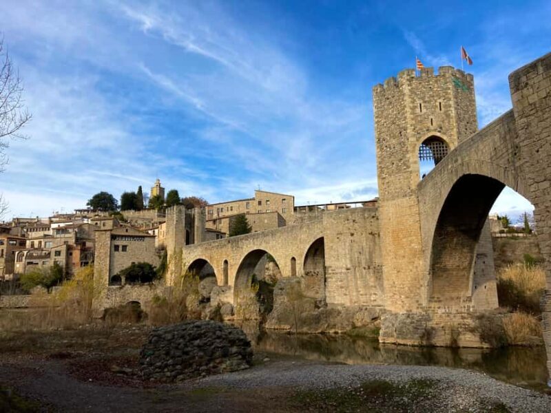 Medieval Towns and Nature Parks Exclusive Trip with Pickup - Key Points