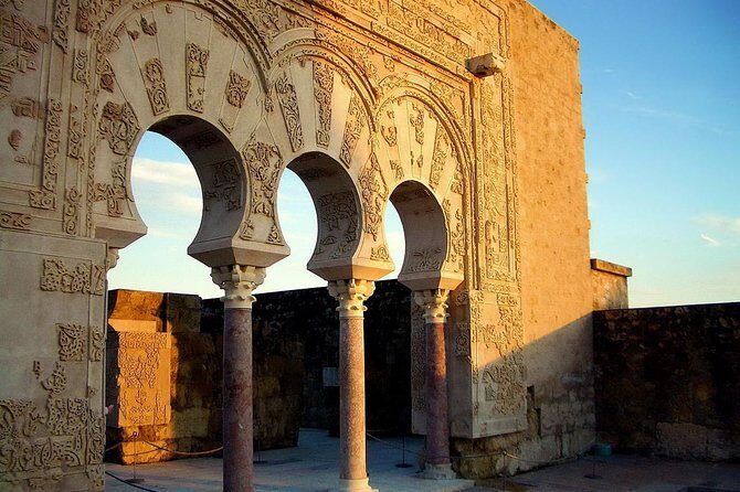 Medina Azahara guided tour from Córdoba - The Archaeological Site: Walking Among the Ruins