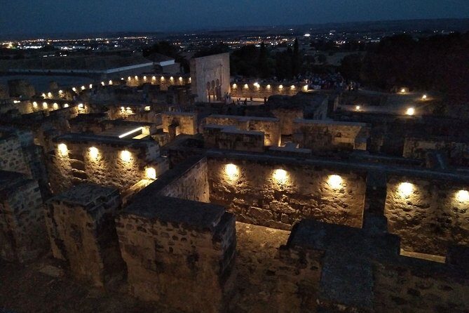 Medina azahara night experience without transportation - Key Points