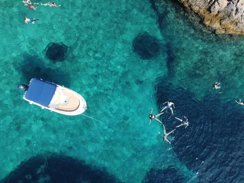 Medulin: Private Speedboat Tour to Cres Island - The Charm of Martinica Village and Dinner Option