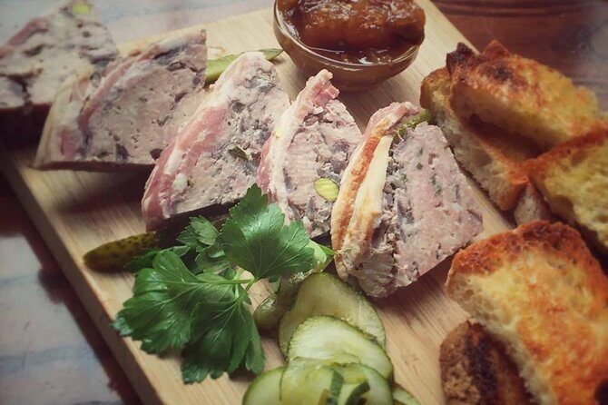 Meet and Eat Dublin: Dublin Food Walking Tour - Exploring Dublin Through Its Food: Meet and Eat Dublin Food Walking Tour