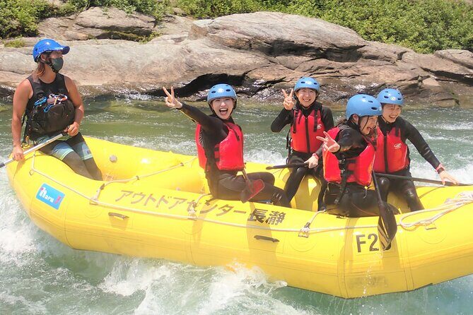 Meet at 10:00am on site - Half-day rafting tour (3 hours) - An In-Depth Look at the Rafting Experience