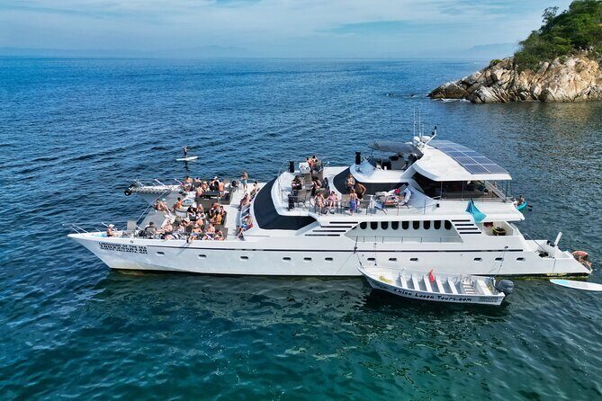 Mega Yacht Limousine of the Sea 1: Puerto Vallarta - Who Is This Tour Best For?
