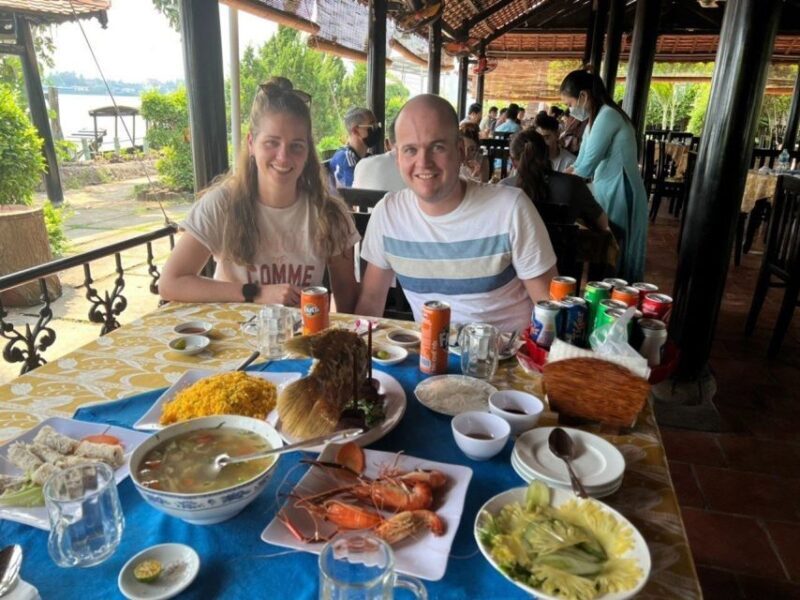 Mekong tour: Cai Rang Floating Markets Private Tour 2 days - Authentic Experiences and Cultural Insights