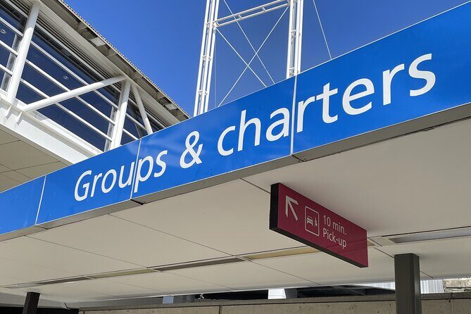 MEL Airport Transfer to Melbourne CBD Private Van Hire - The Experience in Detail: The Journey from Terminal to Hotel