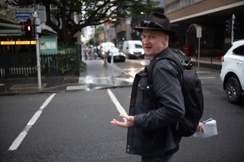 Melbourne: Gangsters, Brothels and Lolly Shops Tour - Who Is This Tour Best For?