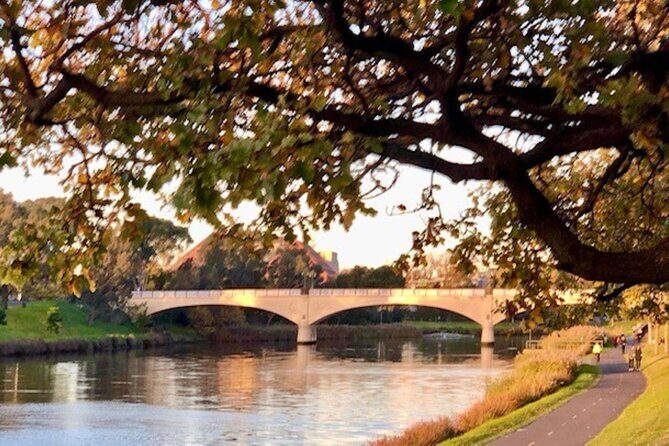 Melbourne Landmark Private Car Sightseeing Day Tour. 2-6 guests. - Analyzing the Value