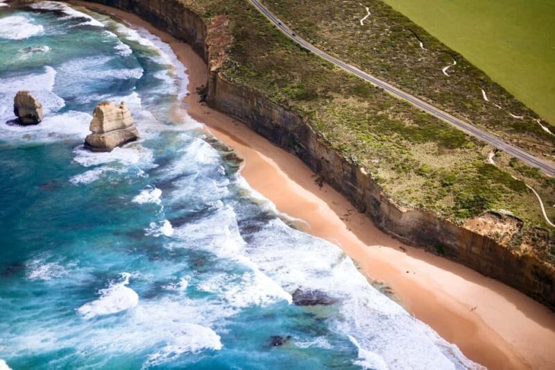 Melbourne: Private Helicopter Flight to the 12 Apostles - Key Points