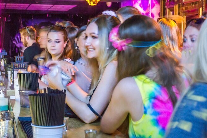 Melbourne Pub Crawl (Batmania Tours) - Frequently Asked Questions