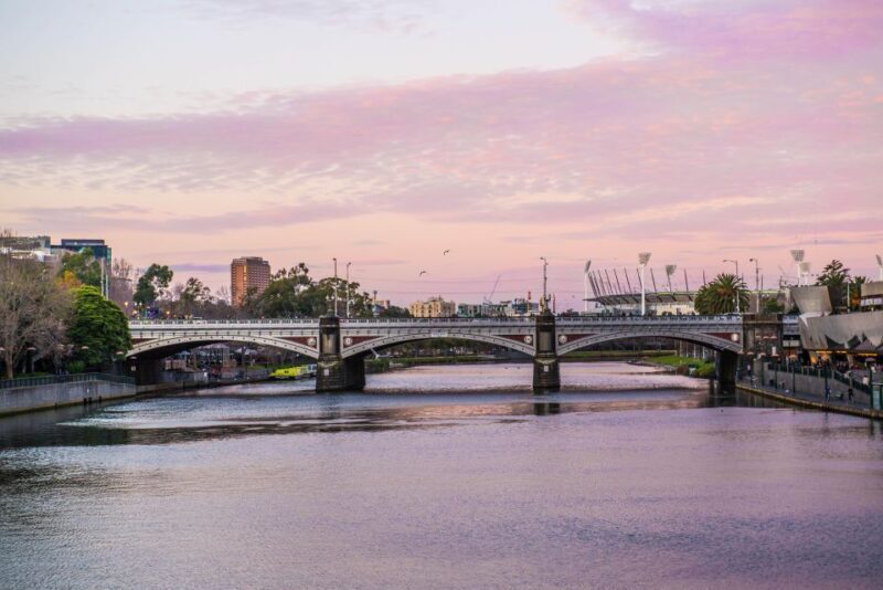Melbourne: Spirit Of Melbourne Yarra River Lunch Cruise - FAQ