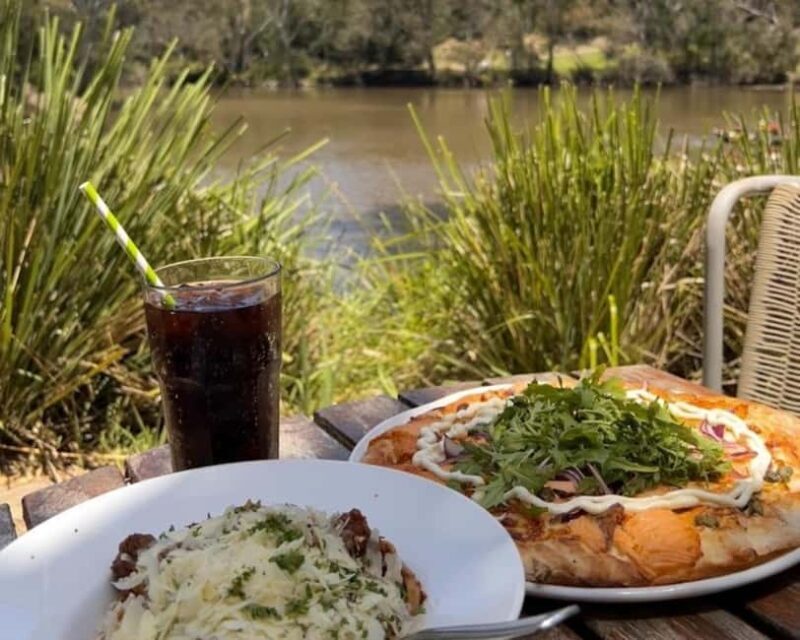 Melbourne Tour: Walk the Yarra & Historic Boathouse Lunch - FAQ