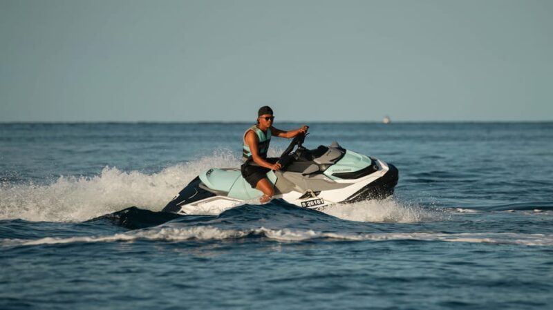 Mellieha: Jet Ski Rental with Safety Boat - FAQs