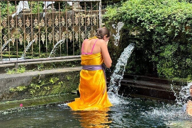 Melukat Ceremony and Temple Tour at Gunung Kawi Sebatu Temple - Key Points