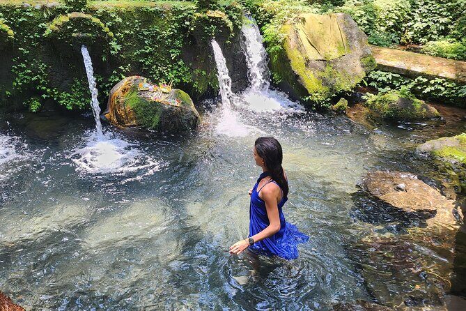 Melukat Purification Ceremony at Mengening Temple - What is the Melukat Purification Ceremony?