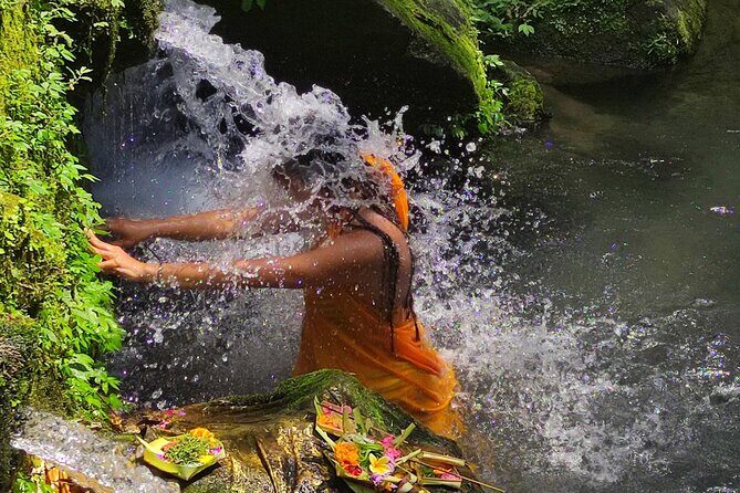 Melukat Purification Ceremony at Mengening Temple - Who Will Love This Experience?