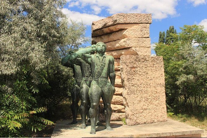 Memento Park Visit with Private Trabant Transfer - Why This Tour Offers Great Value