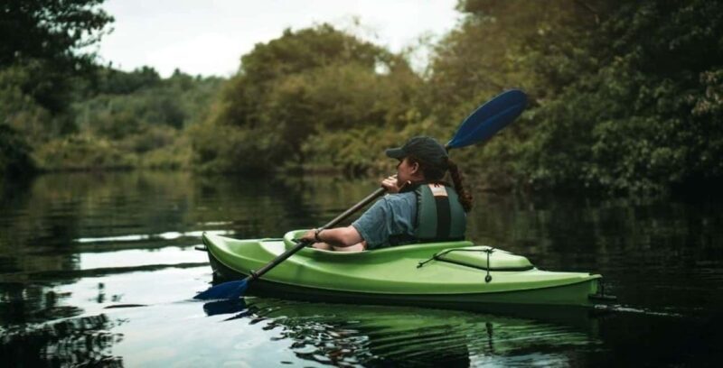 Memorial Beach: Lake Massapoag Single or Tandem Kayak Rental - Key Points
