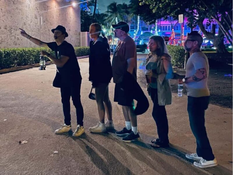 Menace, Murder & Malice: Miami Ghost Tours - The Atmosphere and Experience