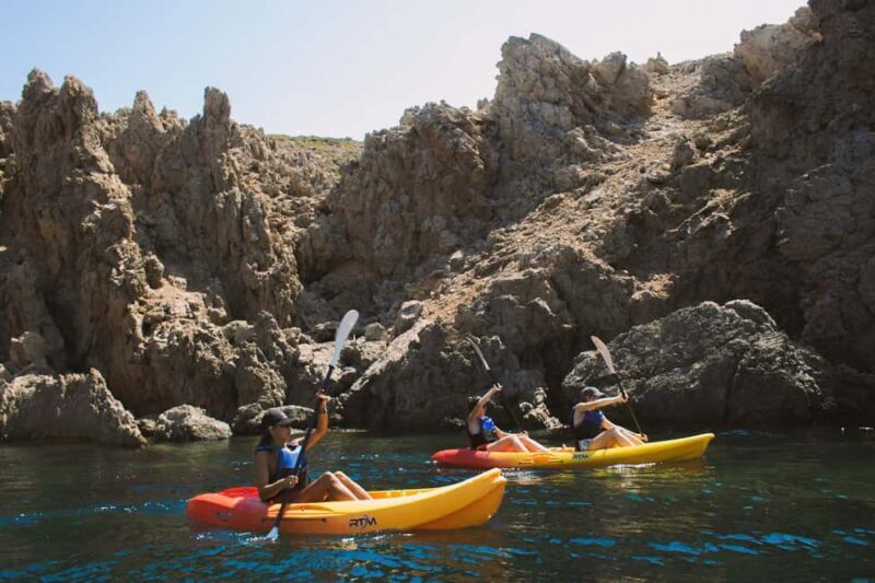 Menorca: Kayak rental in Fornells - A Practical Overview of the Kayak Rental Experience