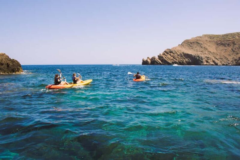 Menorca: Kayak rental in Fornells - The Authentic Experience and Local Flavor
