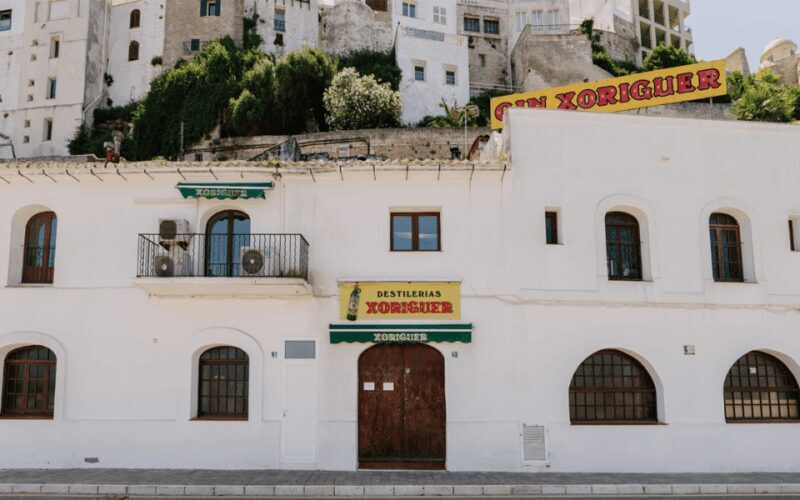 Menorca: Mahon Guided Walking Tour with History & Tastings - Who Would Love This Tour?