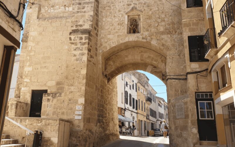 Menorca: Mahon Guided Walking Tour with History & Tastings - FAQ