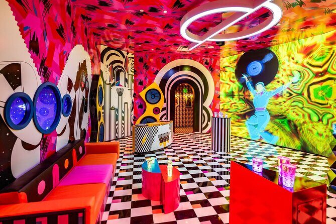 Meow Wolf's Radio Tave in Houston - Discovering Meow Wolf’s Radio Tave in Houston
