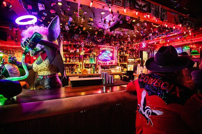 Meow Wolf's Radio Tave in Houston - Practical tips for your visit