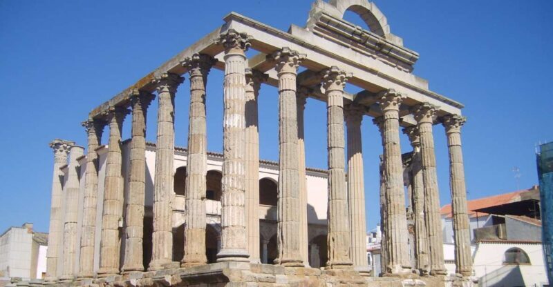 Merida: Guiding Walking Tour with Theater and Amphitheatre - The Marvel of the Temple of Diana